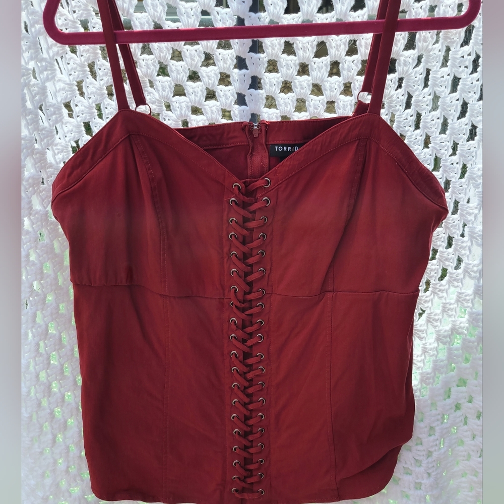 Torrid Size 2 maroon lace up top